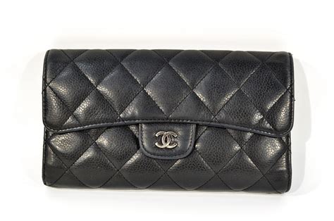 chanel wallet canada